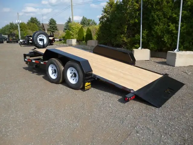 Tilt and Load Equipment Float Trailer in Cargo & Utility Trailers in Ottawa - Image 8