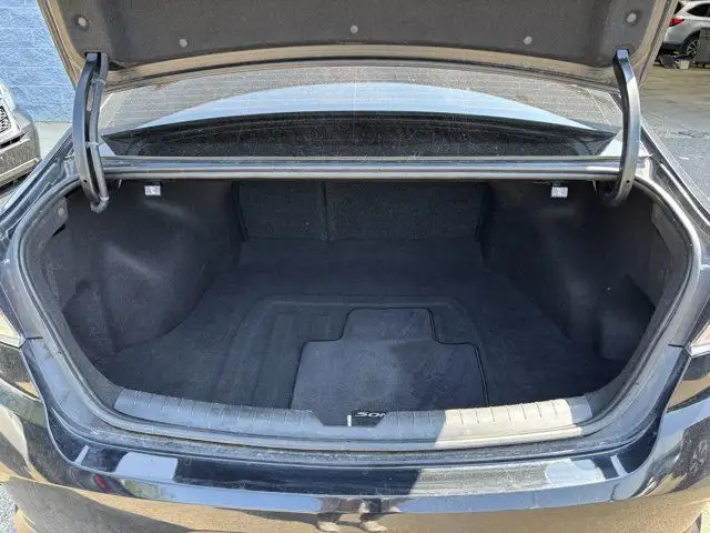 2018 Hyundai Sonata GLS | Heated Front & Rear Seats | Sunroof in Cars & Trucks in Edmonton - Image 37