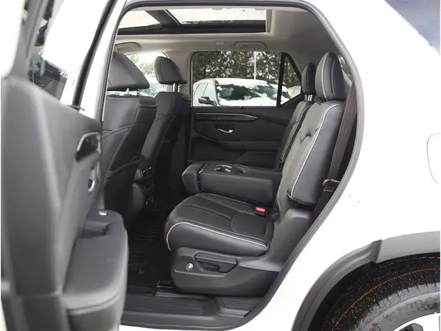 2025 Honda Pilot Touring - Navigation / Backup Camera / Sunroof in Cars & Trucks in Penticton - Image 13