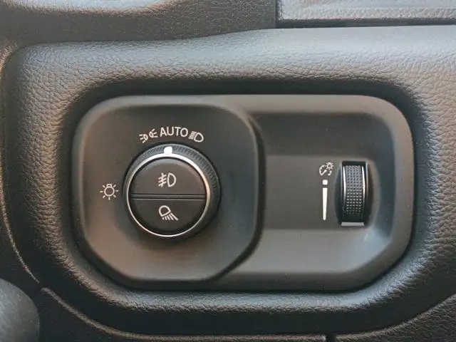 2025 Ram 1500 Big Horn in Cars & Trucks in Barrie - Image 25