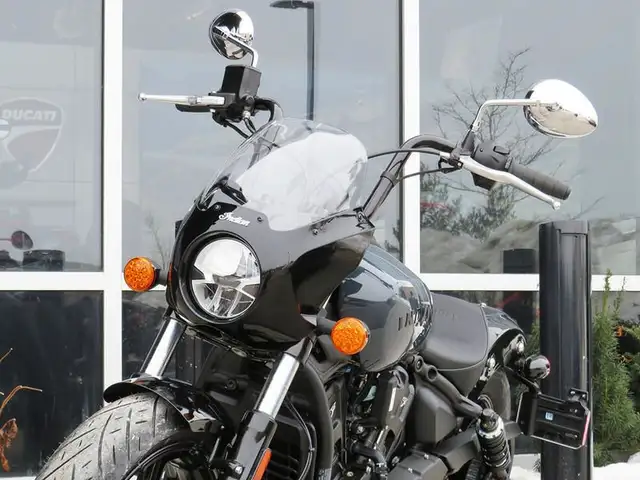 2025 Indian Motorcycle Sport Scout Sixty Limited Blue Dusk in Street, Cruisers & Choppers in Cambridge - Image 10