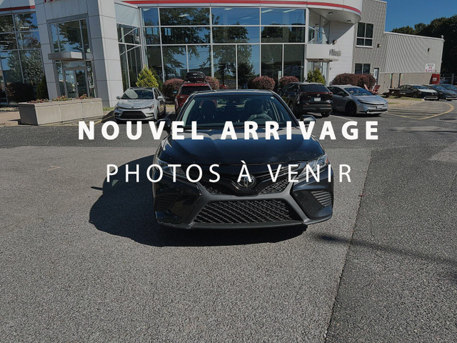 2020 Toyota Camry SE + SIEGES CHAUFFANT + CAMERA DE RECUL SE FWD in Cars & Trucks in Longueuil / South Shore