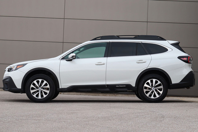 2020 Subaru Outback 2.5L Touring in Cars & Trucks in London - Image 3