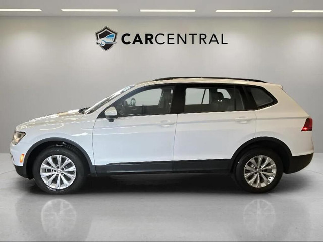 2021 Volkswagen Tiguan Trendline AWD| Clean CARFAX| Lane Assist| in Cars & Trucks in Barrie - Image 2