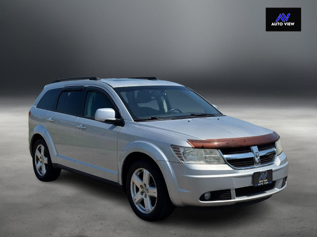 2010 Dodge Journey SXT **7 PASSENGER** in Cars & Trucks in Hamilton - Image 3