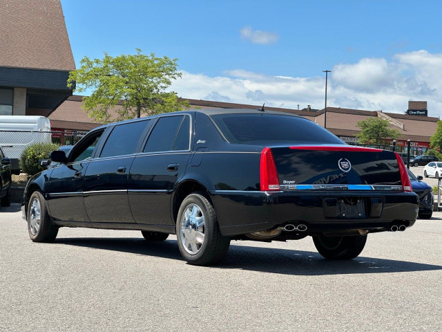 2006 Cadillac DTS in Cars & Trucks in City of Toronto - Image 3