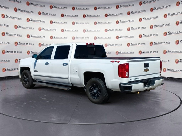 2018 Chevrolet Silverado 1500 4WD Crew Cab 143.5 High Country in Cars & Trucks in Lethbridge - Image 4