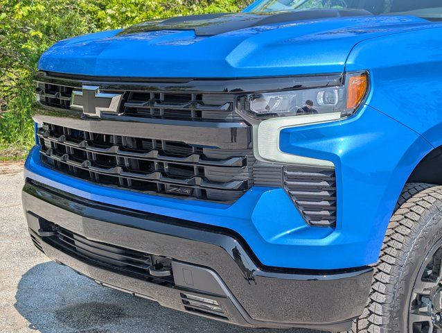 2025 Chevrolet Silverado 1500 LT Trail Boss- Trailering Pkg in Cars & Trucks in Barrie - Image 2
