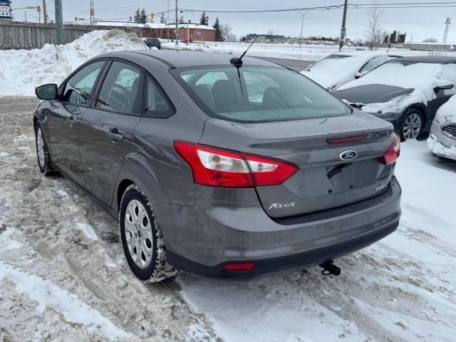 2013 Ford Focus SE, SEDAN, MANUAL, 4CYL, GREAT ON FUEL, AS IS in Cars & Trucks in London - Image 3