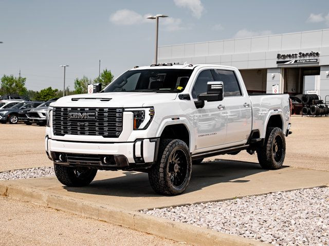 2024 GMC Sierra 3500HD Denali Ultimate | 3in BDS Lift | Fox in Cars & Trucks in Strathcona County - Image 4