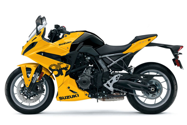 2024 Suzuki GSX-8R dans Utilitaires et de promenade  à Granby - Image 2