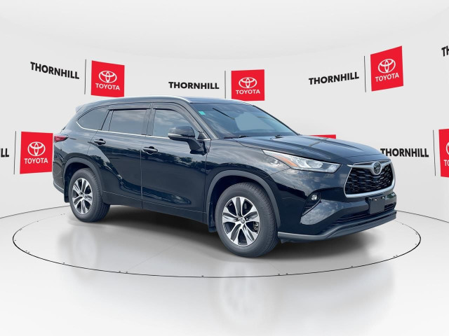 2022 Toyota Highlander XLE HAS WINTER TIRES,NO ACCIDENT,FULL... in Cars & Trucks in City of Toronto