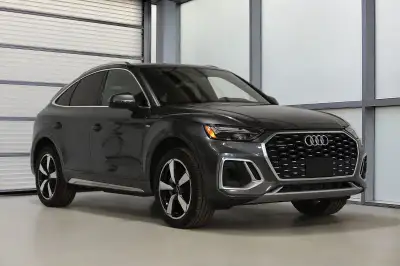 Traction intégrale Audi quattro / Apple Carplay + Android Auto / Navigation / Toit ouvrant panoramiq...