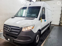 All purchasers receive a CarHub Rewards Card for $1000 towards service! This Mercedes-Benz Sprinter... (image 1)
