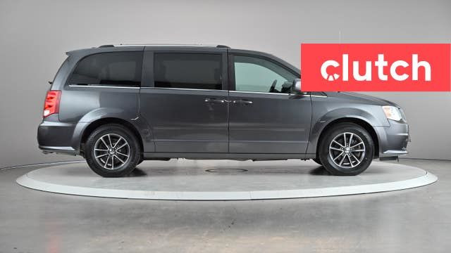 2017 Dodge Grand Caravan Premium Plus w/ Nav, Rearview Camera, C in Cars & Trucks in City of Toronto - Image 4