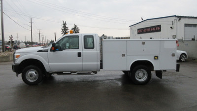 2012 Ford F-350 XL EXTENDED CAB SERVICE TRUCK