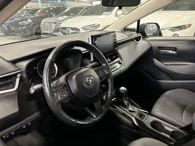 2020 Toyota Corolla LE UPGRADE|CVT|ALLOYS|SUNROOF|WIRELESSCHARGI, View more