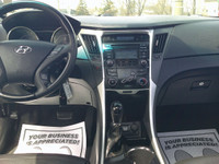 2013 Hyundai Sonata 156000 KM Price $7999 ON or QC Safety Included Warranty Included Carfax Included... (image 9)