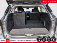 ********NOUVEL ARRIVAGE, PLUSIEURS PHOTOS À VENIR******** Découvrez le Toyota Highlander 2023 Platin... (image 7)