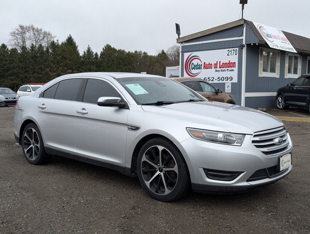 2015 Ford Taurus 2 YEAR POWERTRAIN WARRANTY | Limited AWD in Cars & Trucks in London - Image 2