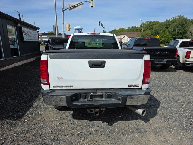2012 GMC Sierra 2500HD WT DURAMAX DIESEL in Cars & Trucks in Sudbury - Image 4