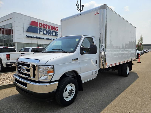 2024 Ford E-Series Cutaway E-450 DRW 176" WB, 7.3L V8 Gas, 16ft  in Cars & Trucks in St. Albert