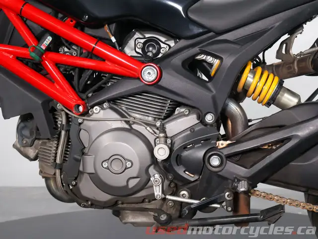 2012 Ducati Monster 796 in Street, Cruisers & Choppers in Kelowna - Image 15