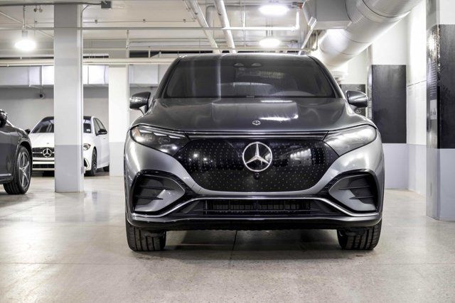2023 Mercedes-Benz EQS EQS 580 4MATIC SUV in Cars & Trucks in Edmonton - Image 3