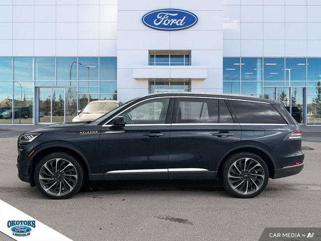 2023 Lincoln Aviator Reserve in Cars & Trucks in Calgary - Image 3