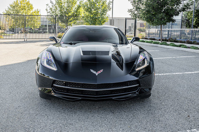  2017 Chevrolet Corvette 2LT 6.2L Z51 Performance in Cars & Trucks in Kelowna - Image 2