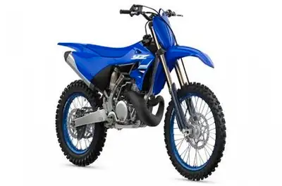 Engine Type: Single-Cylinder Displacement: 15.2 cu. in. (249 cc) Bore and Stroke: Bore: 2.62 in. (66...