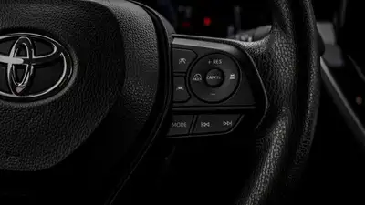 2023 Toyota Corolla Hybrid LE | Heated Seats | Lanekeep, View more