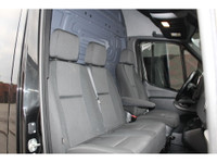 4X4!!! - RARE FIND BLACK ON BLACK 4X4!!! 2021 MERCEDES SPRINTER 2500 -- 144 - HIGH ROOF --4X4 -- 3 P... (image 4)