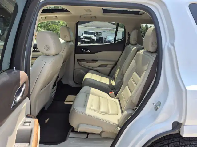 2017 GMC Acadia Denali - No Accidents - Certified in Cars & Trucks in London - Image 14
