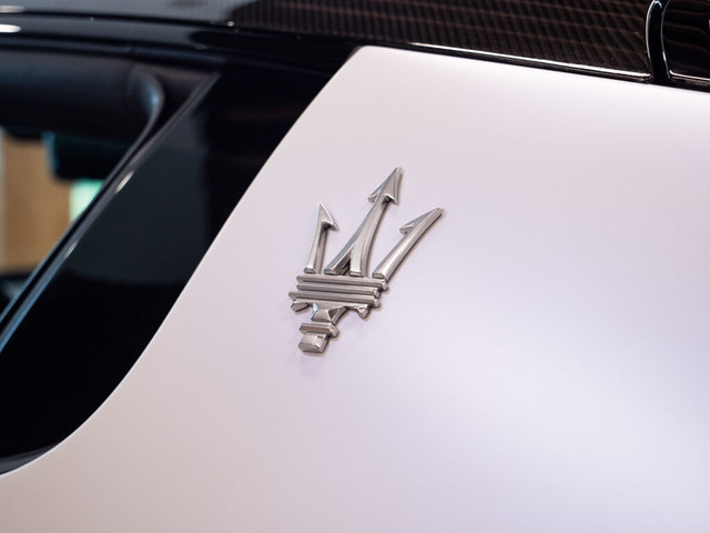 2023 Maserati Mc20 in Cars & Trucks in Edmonton - Image 4