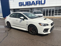 PRICING POLICY:**All advertised pricing reflects our special financing offer. A $2,200 finance incen... (image 2)