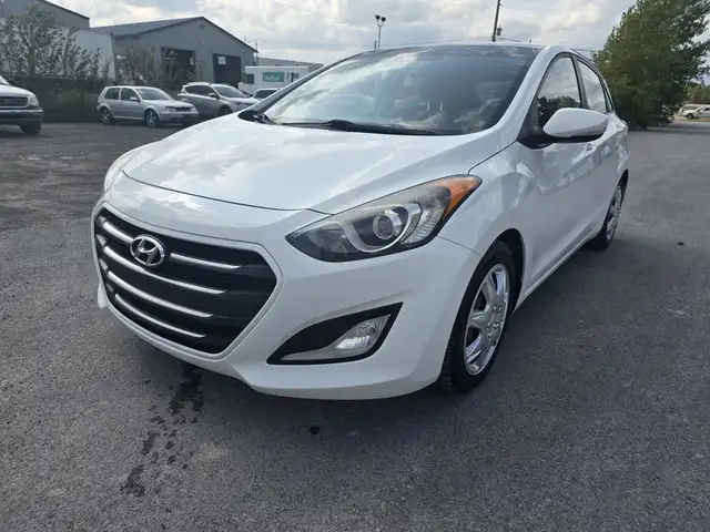 2016 Hyundai Elantra GT GLS - Tech Package - No Accidents...63760520707203120
