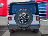 This Jeep Wrangler has a dependable Regular Unleaded V-6 3.6 L/220 engine powering this Automatic tr... (image 3)
