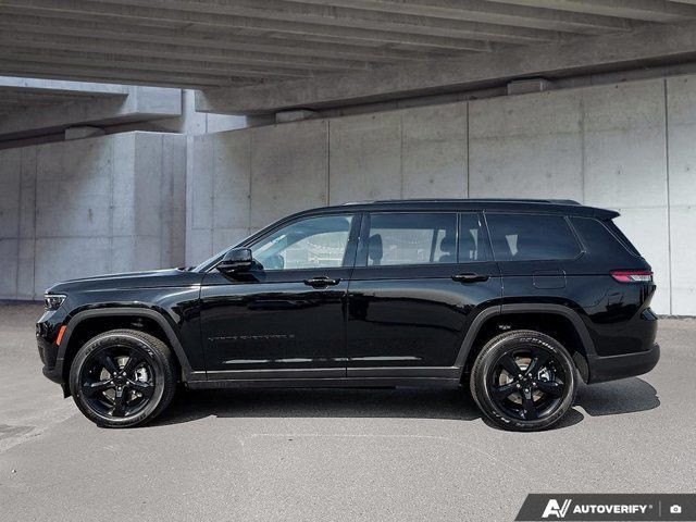 2025 Jeep Grand Cherokee L Altitude | 3.6L V6 | Sunroof in Cars & Trucks in Tricities/Pitt/Maple - Image 4