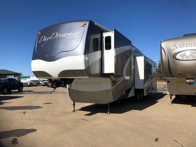  2007 Cedar Creek Cedar Creek Day Dreamer 37RLTS in Travel Trailers & Campers in St. Albert - Image 4