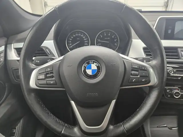 2018 BMW X1 PREMIUM ESSENTIAL, TOIT PANO, VOLANT CHAUFFANT in Cars & Trucks in Longueuil / South Shore - Image 21