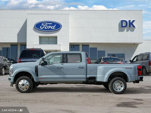 2025 Ford F-450 Super Duty Platinum in Cars & Trucks in Edmonton - Image 3