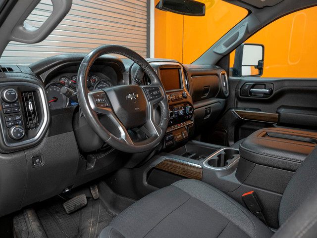 2021 Chevrolet Silverado 1500 RST Z71 CREW 4X4 DIESEL *SIÈGES /  in Cars & Trucks in Laurentides - Image 2