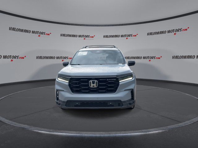 2023 Honda Pilot Black Edition in Cars & Trucks in Hamilton - Image 3