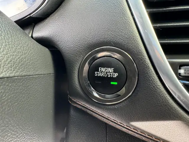 2020 Chevrolet Trax PREMIER, AWD, LEATHER, SUNROOF, BOSE AUDIO,  in Cars & Trucks in Ottawa - Image 29