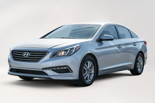 2015 Hyundai Sonata GL / Groupe Electrique / Cruise / Bluetooth  in Cars & Trucks in City of Montréal
