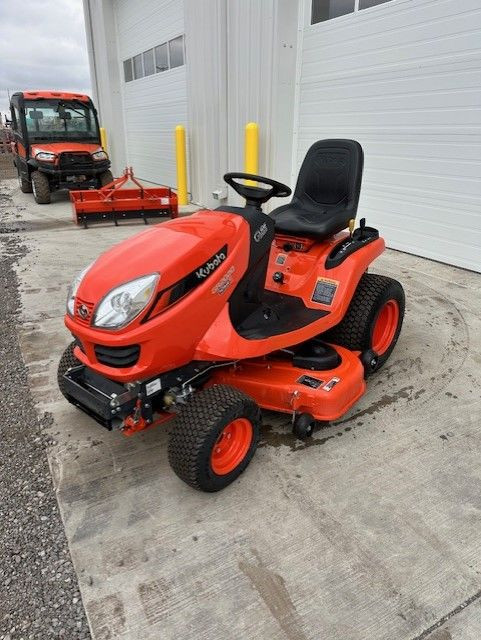 2021 KUBOTA GR2020-3-48 Lawn tractor and snow blade in Heavy Equipment in Calgary - Image 3