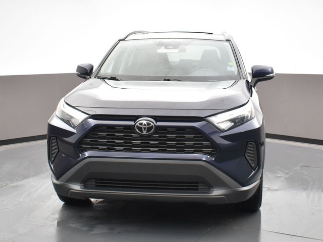 2022 Toyota RAV4 XLE AWD WITH SUNROOF, APPLE CARPLAY & ANDROID A in Cars & Trucks in Dartmouth - Image 2
