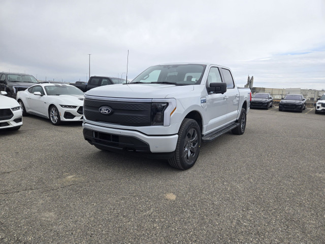 2025 Ford F-150 Lightning FLASH | MOBILE PWR CORD | BLUECRUISE | in Cars & Trucks in Calgary - Image 3