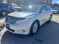 2011 Toyota Venza AWD 4dr,excellent conditions,super clean, one owner,clean carfax,safety certificat... (image 1)